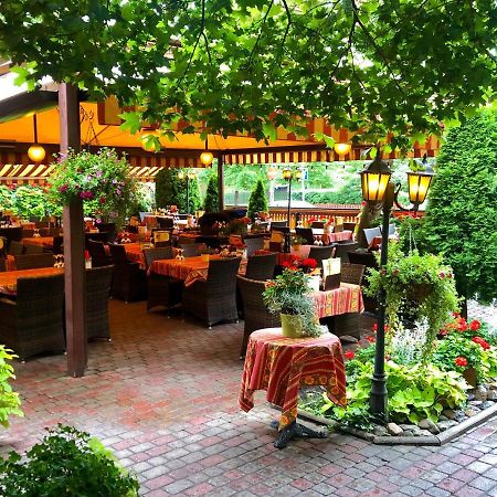Spacious Holiday Apartment With Wifi And Parking Пярну Екстериор снимка